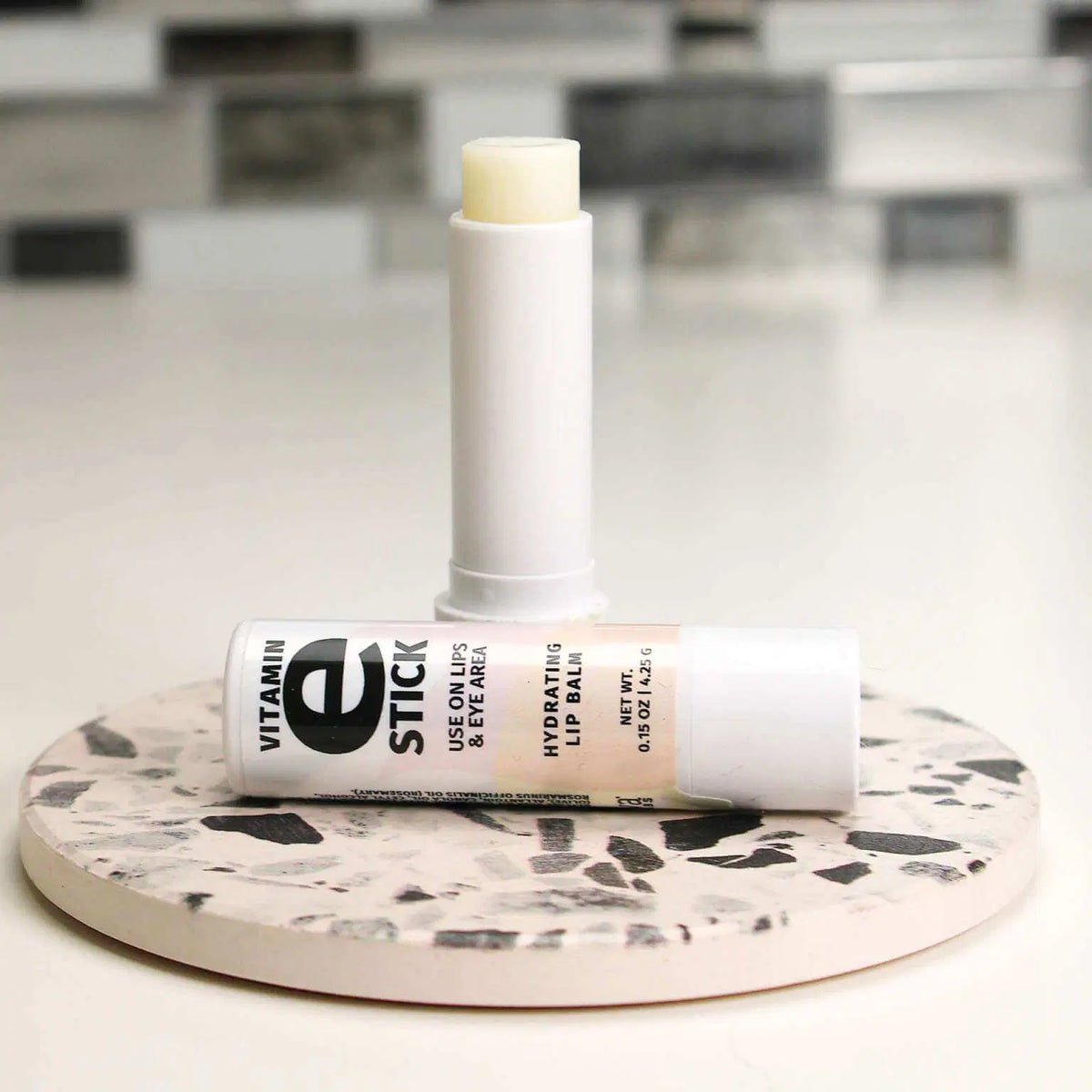 Barra de vitamina E para labios y contorno de ojos, bálsamo labial hidratante