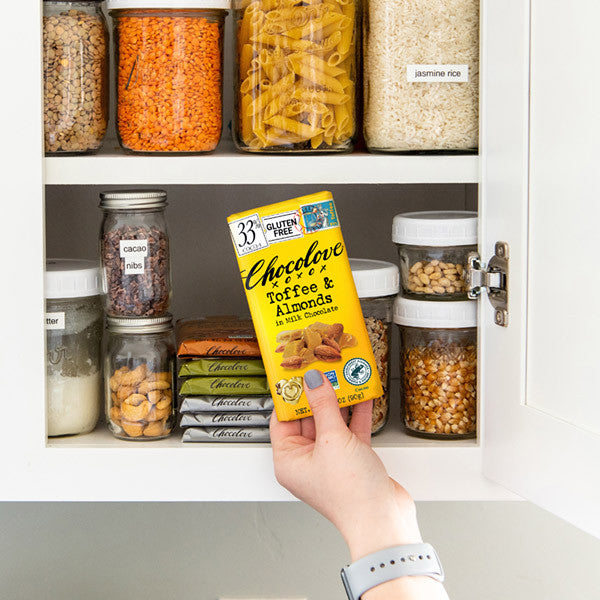 CHOCOLOVE Milk With Almonds & Toffee 3.2 OZ